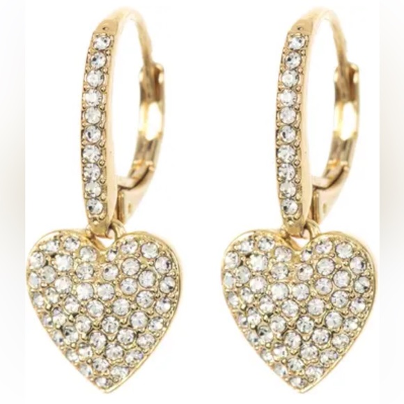 Pavé CZ Heart Drop Leverback Earrings
Nadri - Picture 1 of 2
